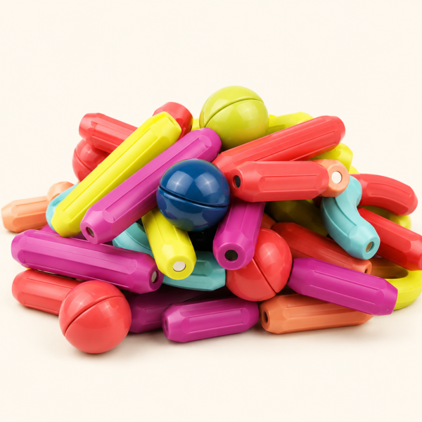 A003_5 Loose magnetic rods and balls from the 36-piece set